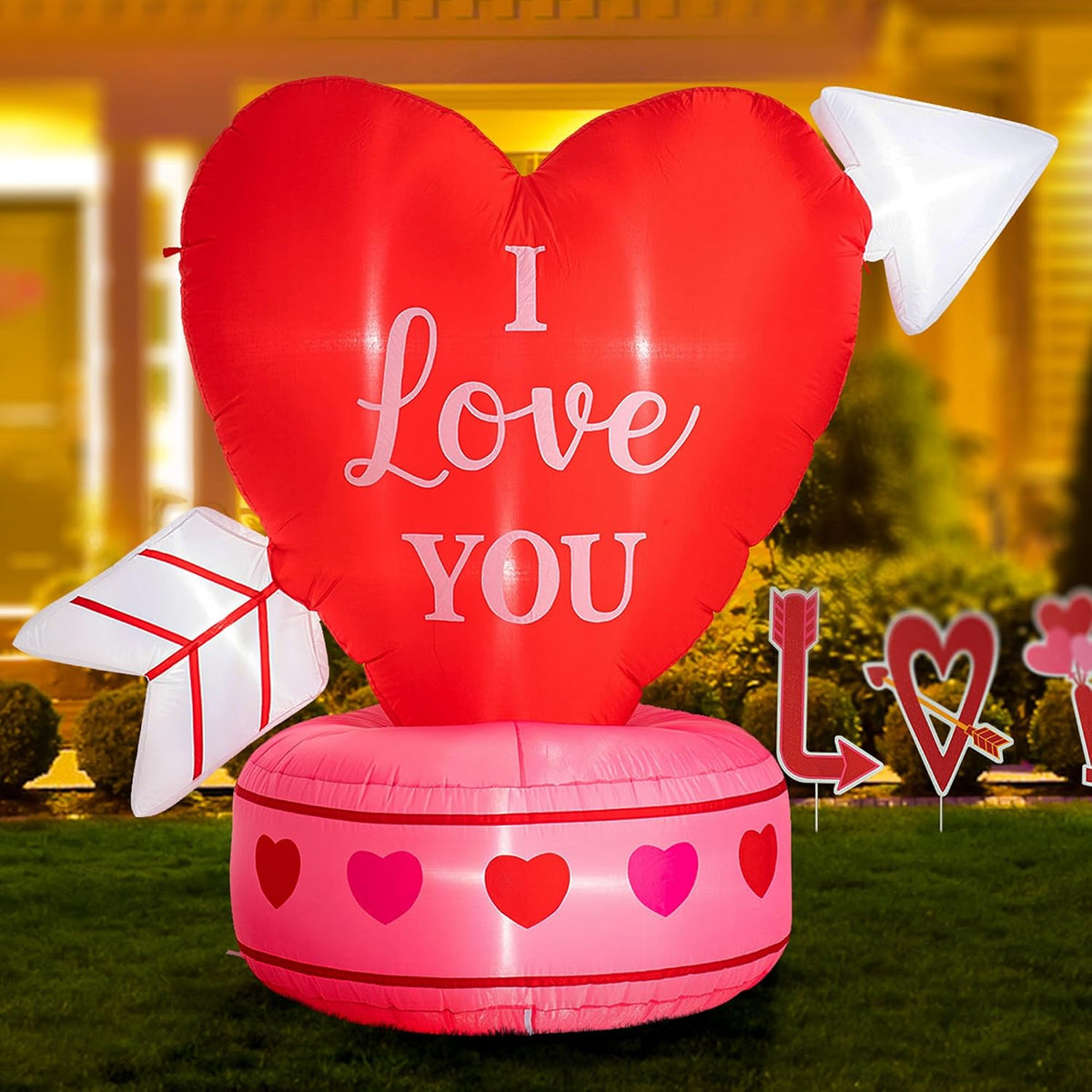Glitzhome 5ft Inflatable Valentine's Heart with Arrow, Blow Up Yard Decorations for Indoor Outdoor Holiday